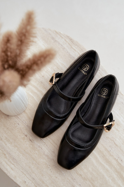 ballet flats met gespen en hartjes in zwart Relsa