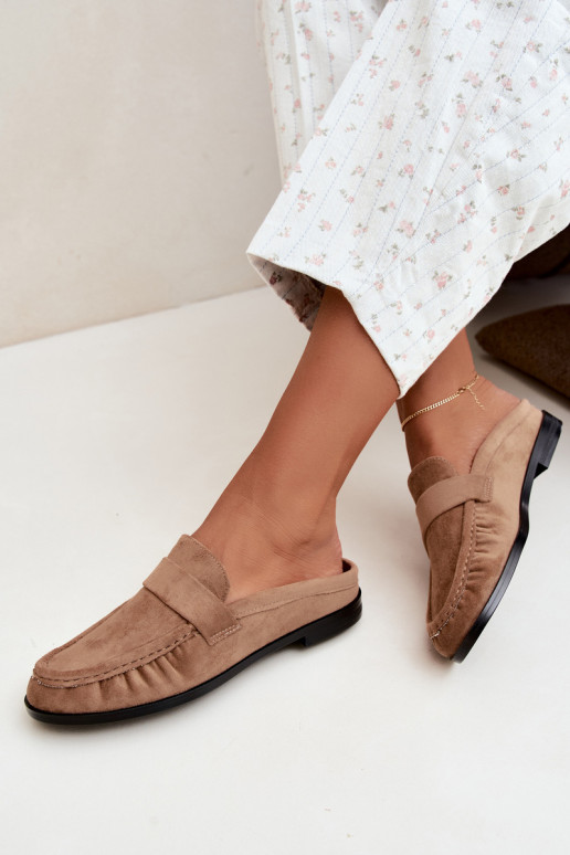 dames mocassins met open hak in zandkleur Parella