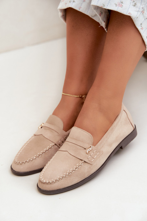 dames mocassins met decoratieve details in zandkleur Treya