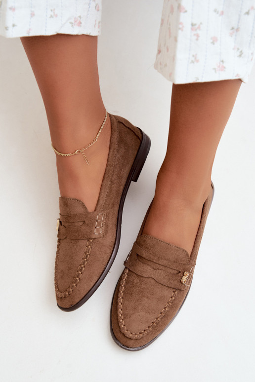 dames mocassins met decoratieve details in bruin Treya