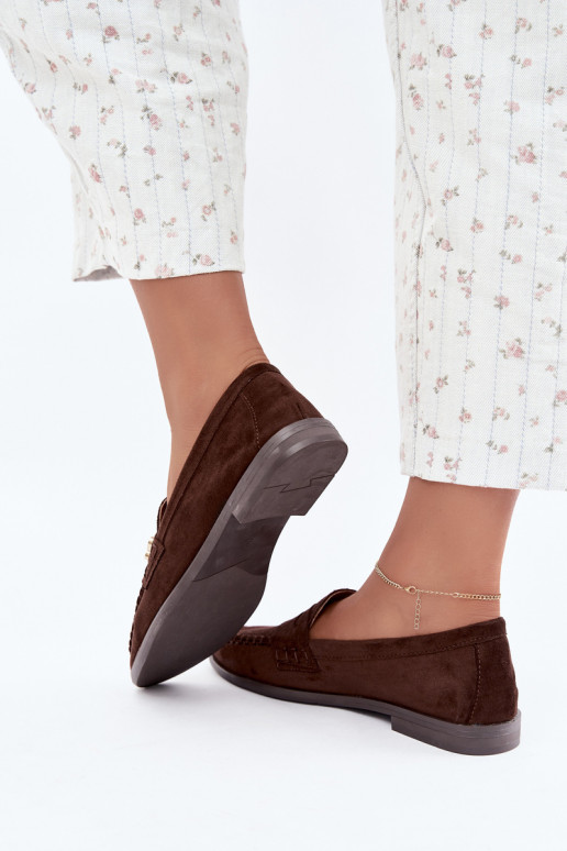 dames mocassins met decoratieve details in bruin Treya