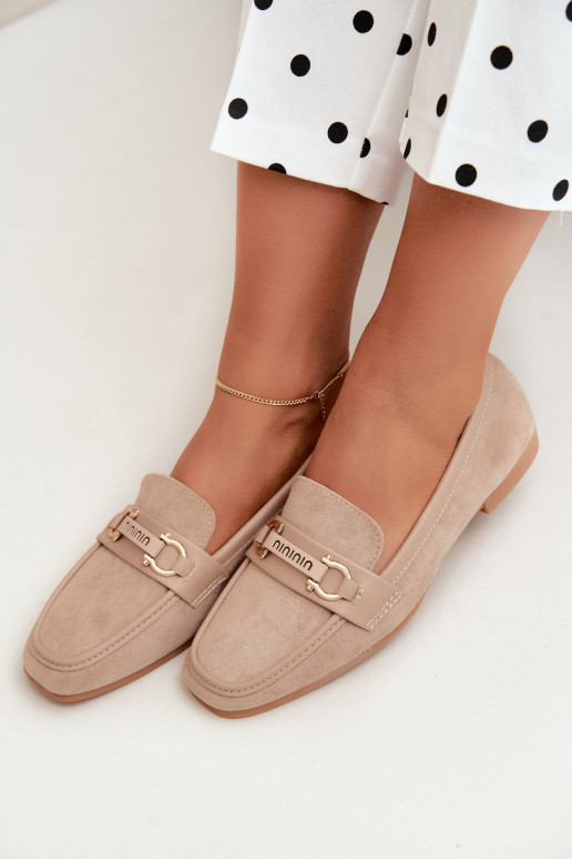 dames mocassins met chique elementen in zandkleur Evelora