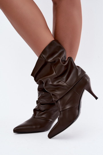 Instap dames slouchy enkellaarsjes met dunne hakken in chocolade kleur Harissa