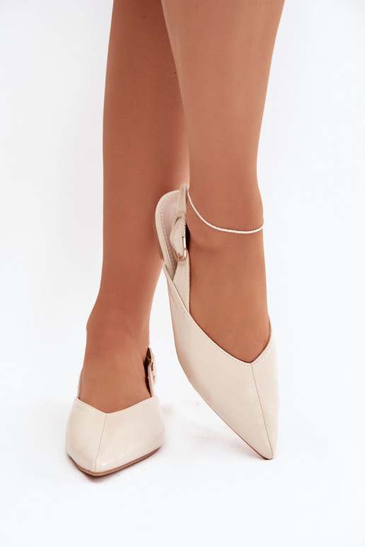 Zandkleurige gepatineerde ballerina's met gespen Rinalle