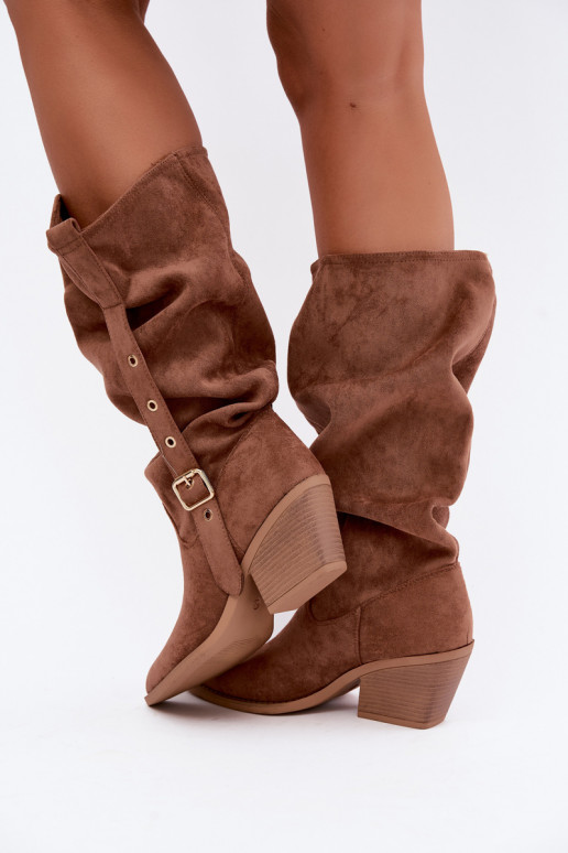 gekruiste dames lange laarzen in cowboystijl met riemen en hakken in bruin Adria