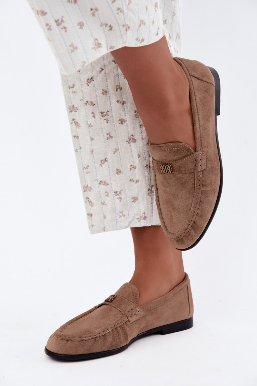 Dames mocassins met ruffles en decoratieve details in zandkleur Kairo