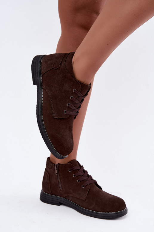 Nirelia schoenen van chocoladekleurige faux suede