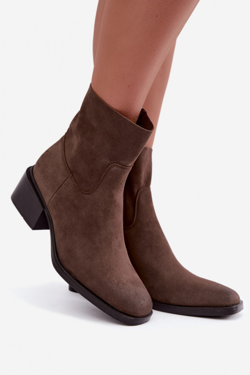Dames enkellaarsjes van bruin suede Iveris