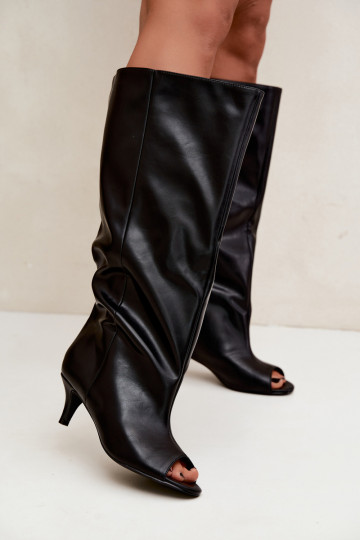 Laarzen met open neuzen op een dunne hak van zwart faux leather Velise 2