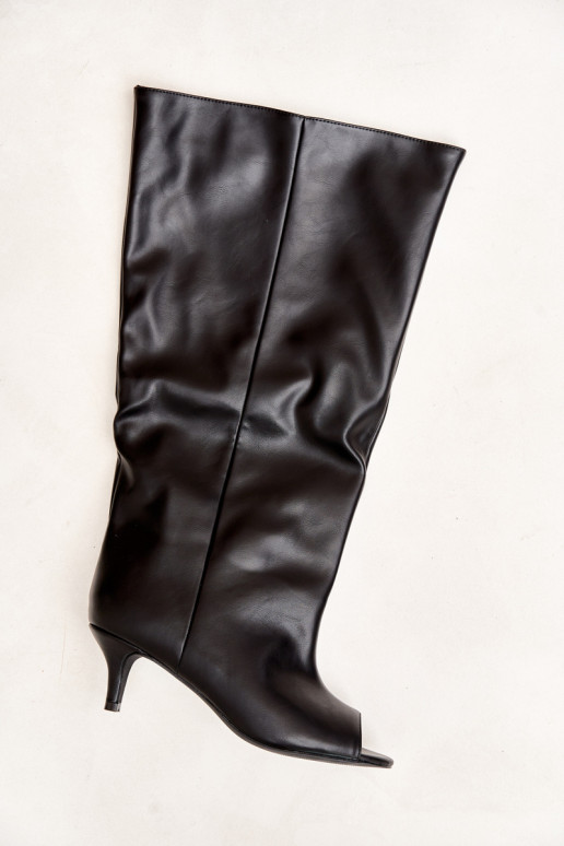Laarzen met open neuzen op een dunne hak van zwart faux leather Velise