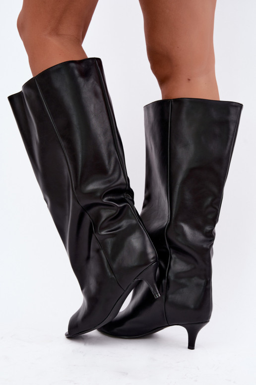 Laarzen met open neuzen op een dunne hak van zwart faux leather Velise