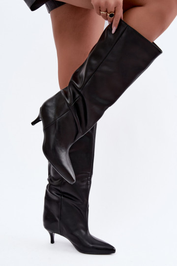 Enkellaarsjes met hakken van zwart faux suede Desya