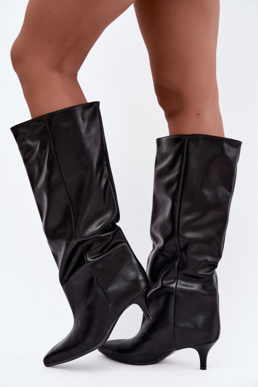 Enkellaarsjes met hakken van zwart faux suede Desya