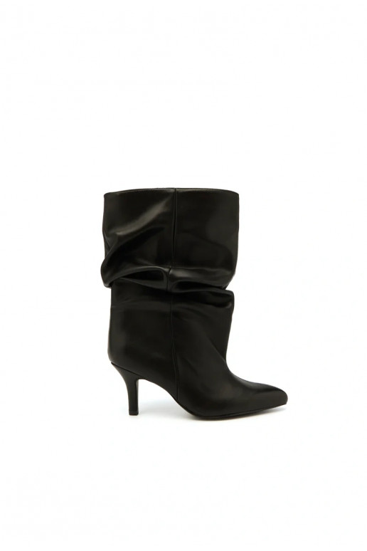 Slouchy enkellaarsjes met hakken in zwart Gelra