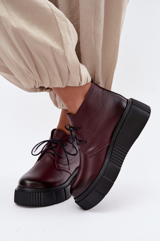 Geïsoleerde leren dameschoenen met platform Zazoo 60588, bordeaux
