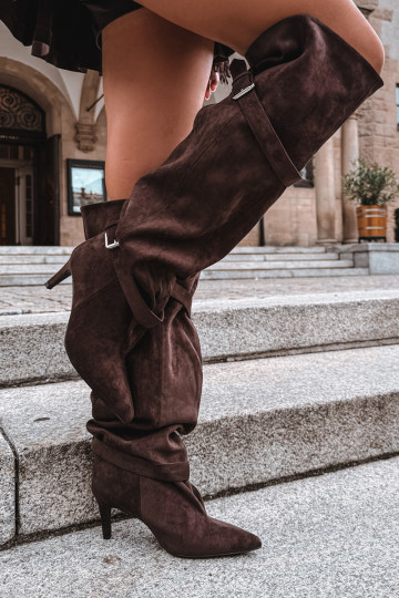 Over-the-knee hakken laarzen met riemen en gespen in chocoladekleur Tai turibel 2
