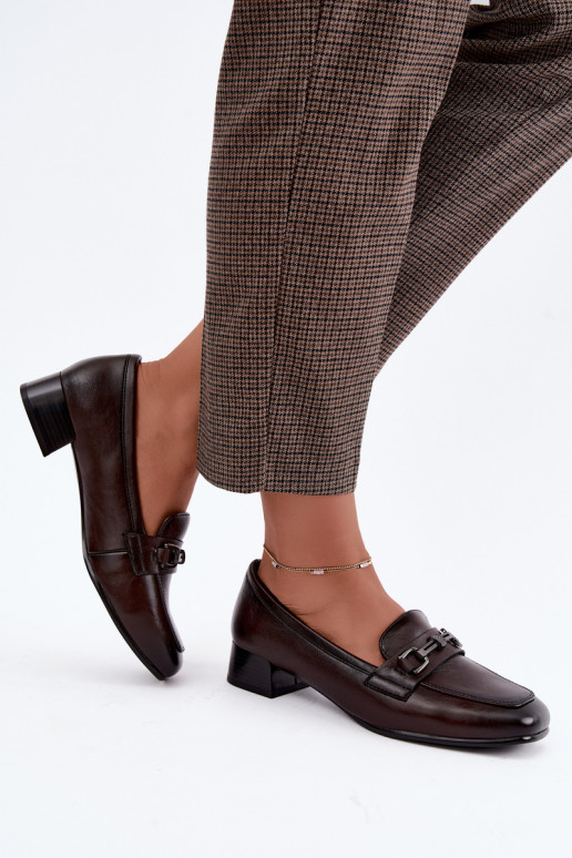 Faux leren schoenen met ornamenten Vinceza 39978 in chocolade kleur