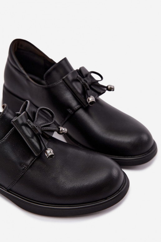 Faux leren schoenen met strikken T.Sokolski AN J26-190 in zwarte kleur