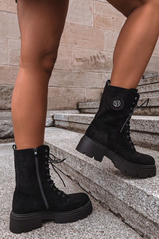 Warme zwarte dames enkellaarsjes van faux suede Livela
