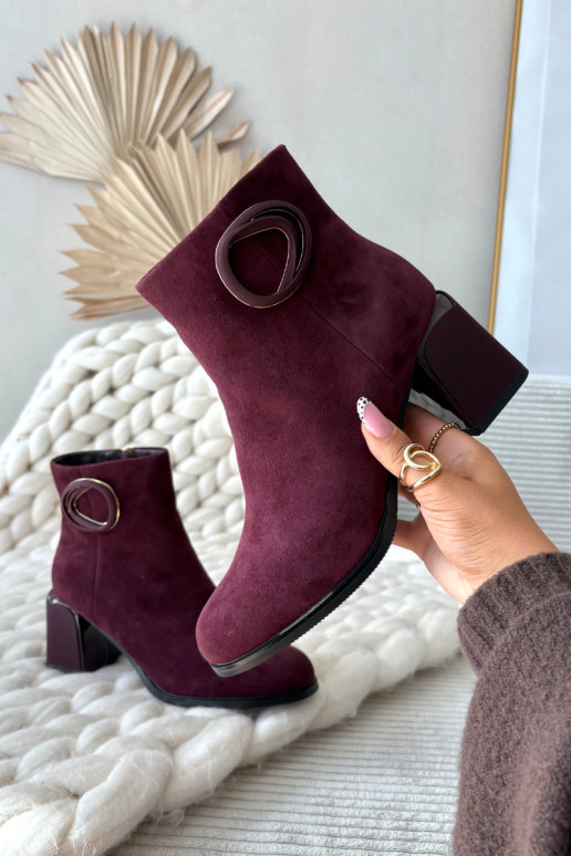 Faux suede warme dames enkellaarsjes met decoratieve details in bordeaux Artiker 57C0016