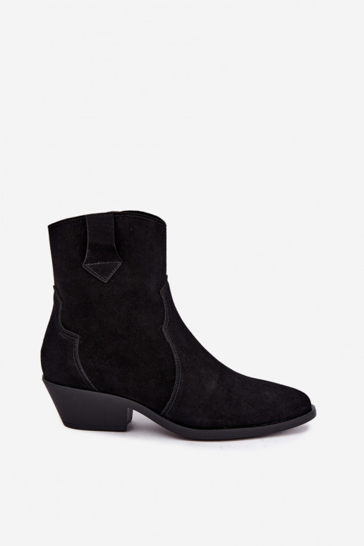 Faux suede cowboylaarzen met hakken in zwart Daliae