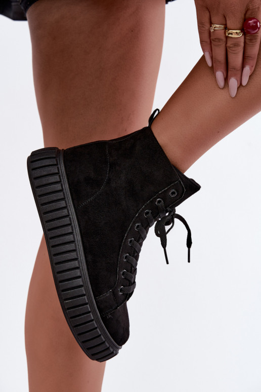 Warme casual schoenen van faux suede met platform in zwart Isaria