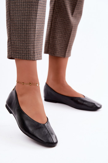 Ballerina's met decoratieve stiksels in zwart Iralia 2