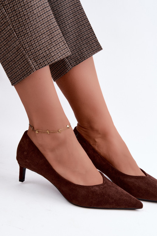 Puntige schoenen in chocoladekleur Tadela