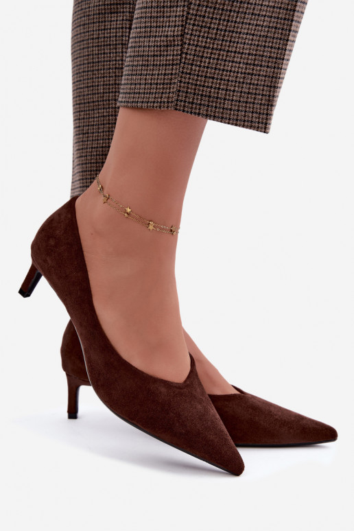 Puntige schoenen in chocoladekleur Tadela