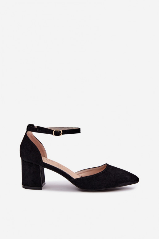 Zwarte schoenen met hakken en riemen Olenae
