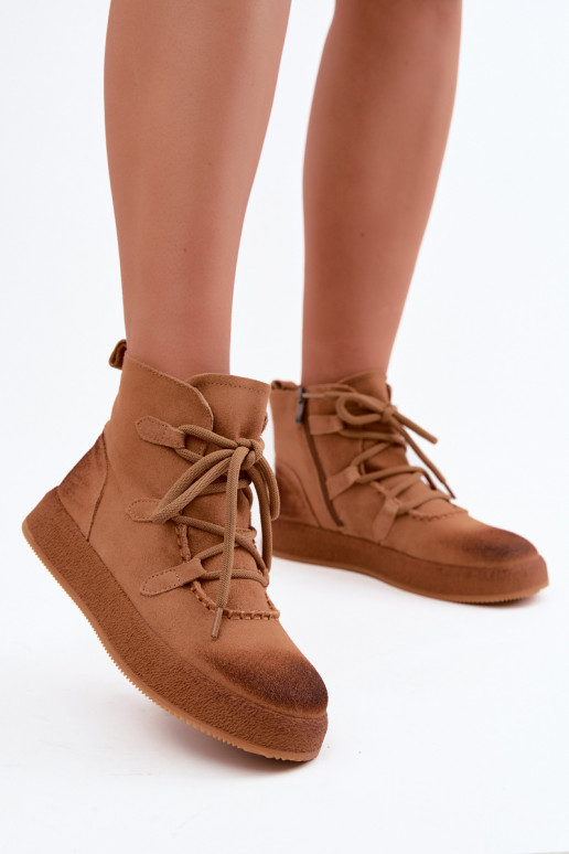 Geïsoleerde enkellaarsjes van faux suede Artiker in bruin