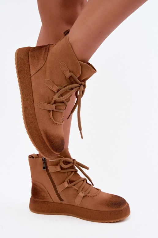 Geïsoleerde enkellaarsjes van faux suede Artiker in bruin