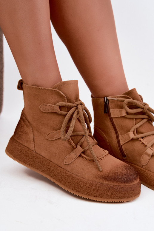 Geïsoleerde enkellaarsjes van faux suede Artiker in bruin