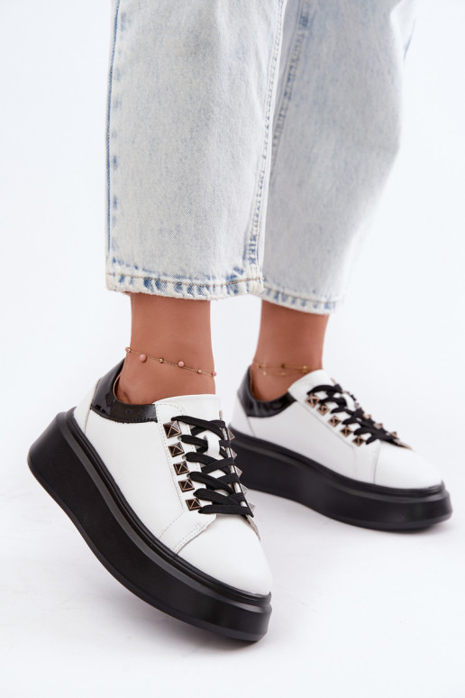 Zwart-witte leren sneakers met studs Artiker 55C0401