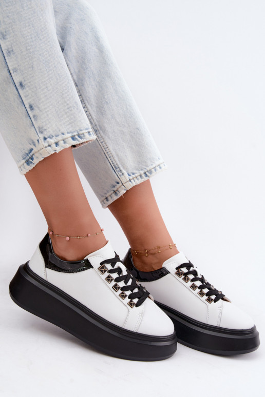 Zwart-witte leren sneakers met studs Artiker 55C0401