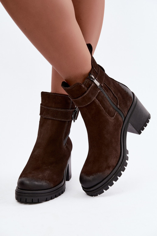Dames schoenen van faux suede met hakken Zazoo 60601 in chocolade kleur