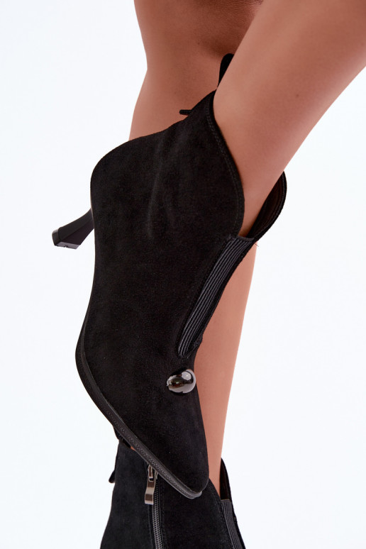 Dames schoenen van faux suede met hakken T.Sokolski S2 Z26-281 in zwarte kleur