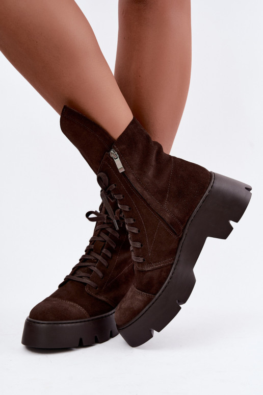 Donkerbruine dames werk enkellaarsjes van faux suede Zazoo 976