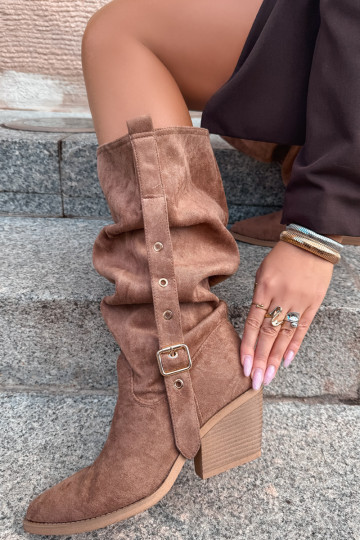 gekruiste dames lange laarzen in cowboystijl met riemen en hakken in bruin Adria 2