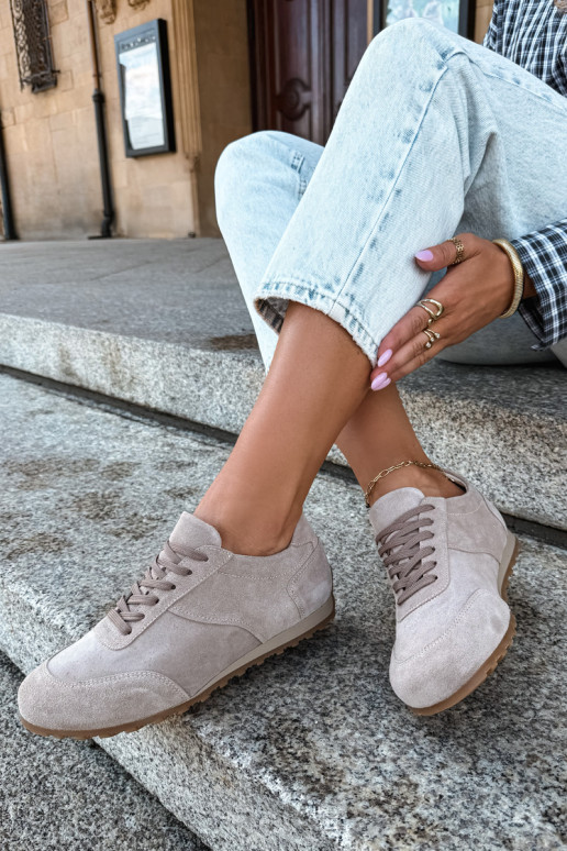 Barefoot sneakers van faux suede in zandkleur Zazoo N1422
