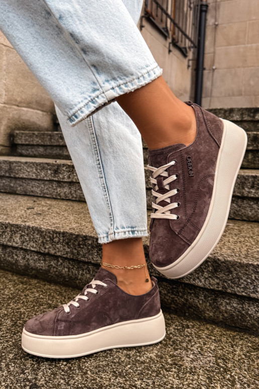 Faux suede sneakers met platform Kobbo in chocolade