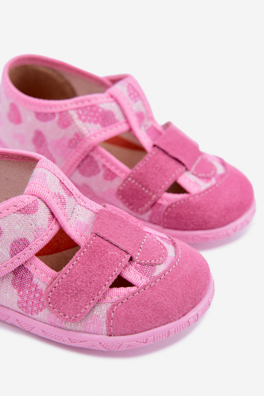 Kinderpantoffels Milami met klittenband en glinsterende harten in roze Reathiana