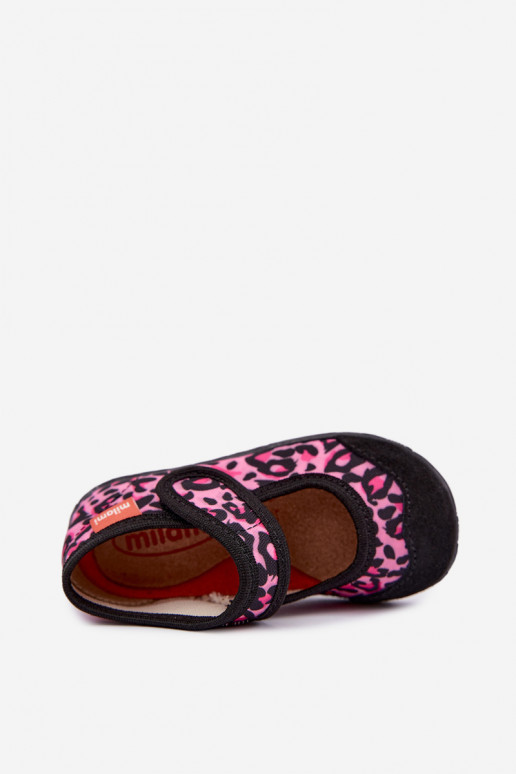 Kinderpantoffels Milami met klittenband en luipaardpatronen in roze en zwart Esnia