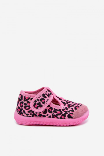 Elastische kinderpantoffels Milami met klittenband en luipaardpatronen in roze Ambette 2
