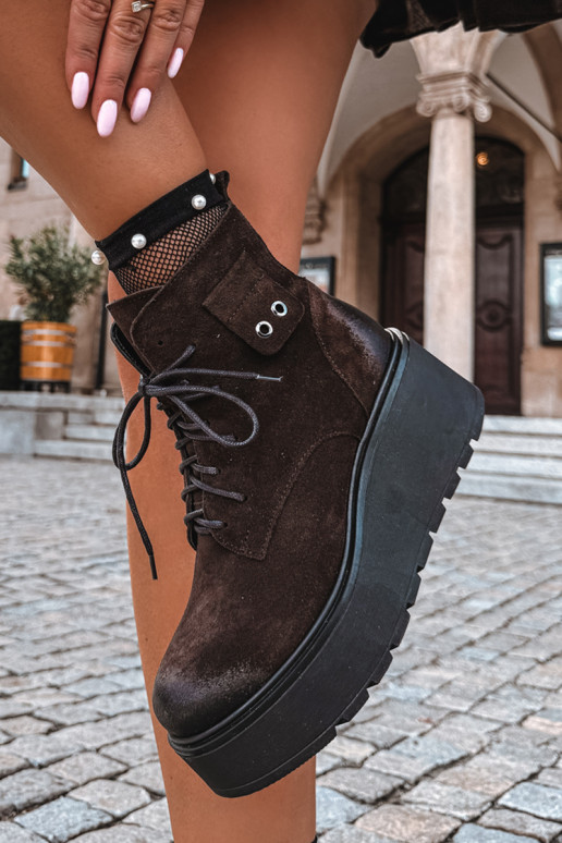 Zazoo 60499 dames enkellaarsjes van faux suede met platform in chocolade kleur