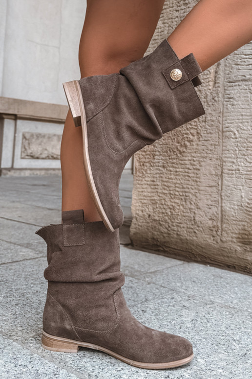 Dames schoenen van faux suede met ruffles Zazoo 4210 in bruine kleur