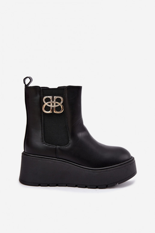 Warme stijlvolle enkellaarsjes met platform en decoratieve details in zwart Solavie