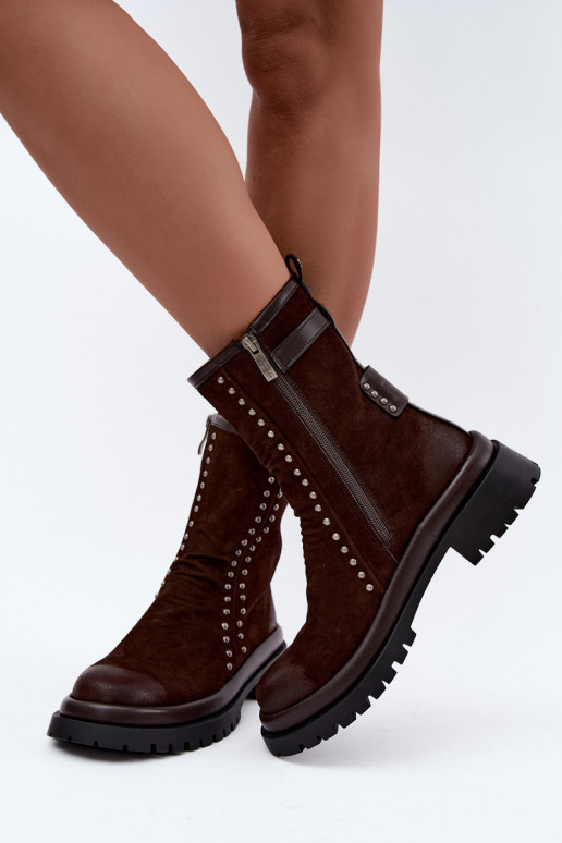 Warme enkellaarsjes van faux suede met gespen in chocolade Tai turiciejka K7727-02