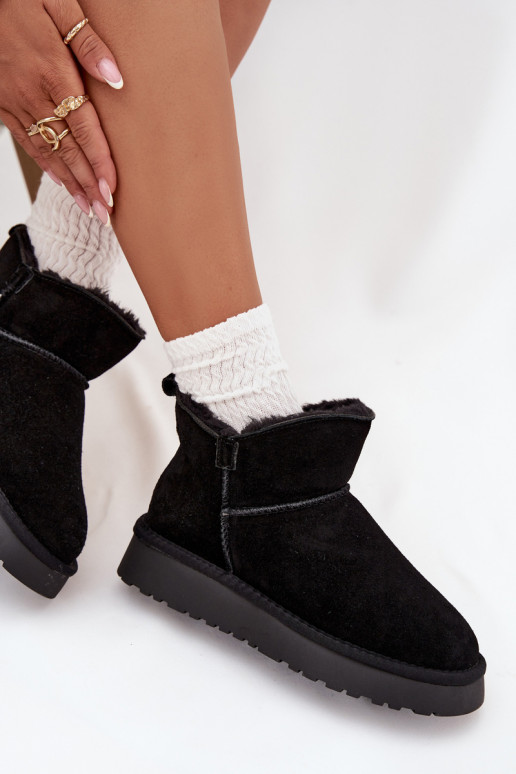 Geïsoleerde sneeuwlaarzen van faux suede met bont aan de binnenkant Vinceza 97961 zwart