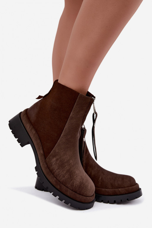 Geïsoleerde suède schoenen voor dames Tai turiciejka K7732-02 in bruine kleur